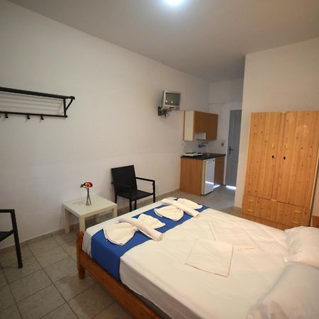 Anaxos Bay Rooms & Apartments Dış mekan fotoğraf